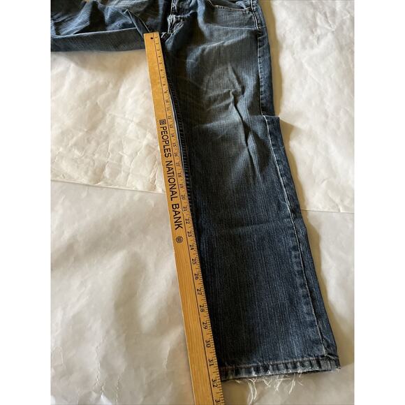 Levi’s 505 Jeans Men's 34x32 Medium Wash Denim Cotton Blue Outdoor Travel - Picture 5 of 13